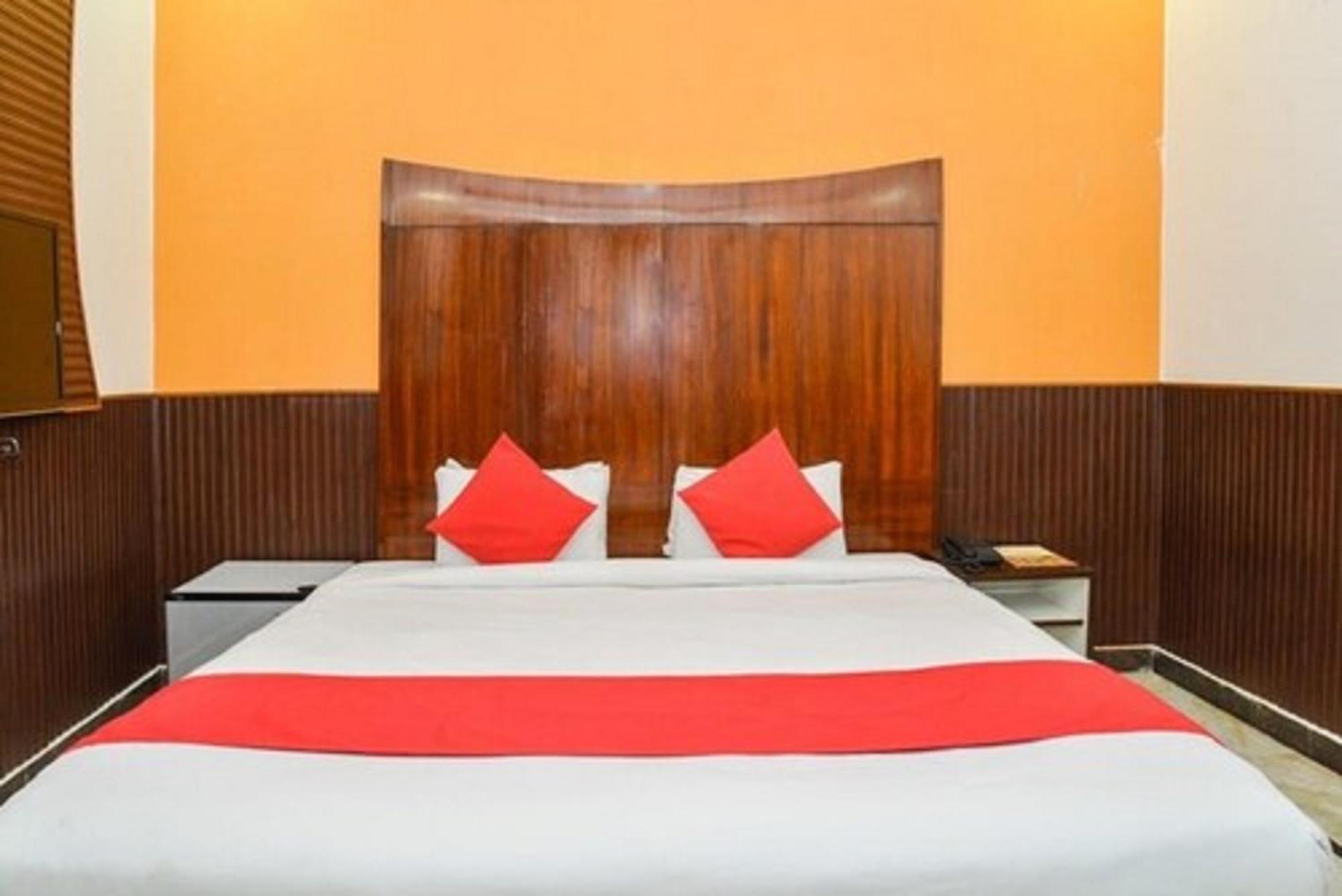 Hotel Shanti House New Delhi Karnail Singh Stadium Gate No 1 Екстериор снимка